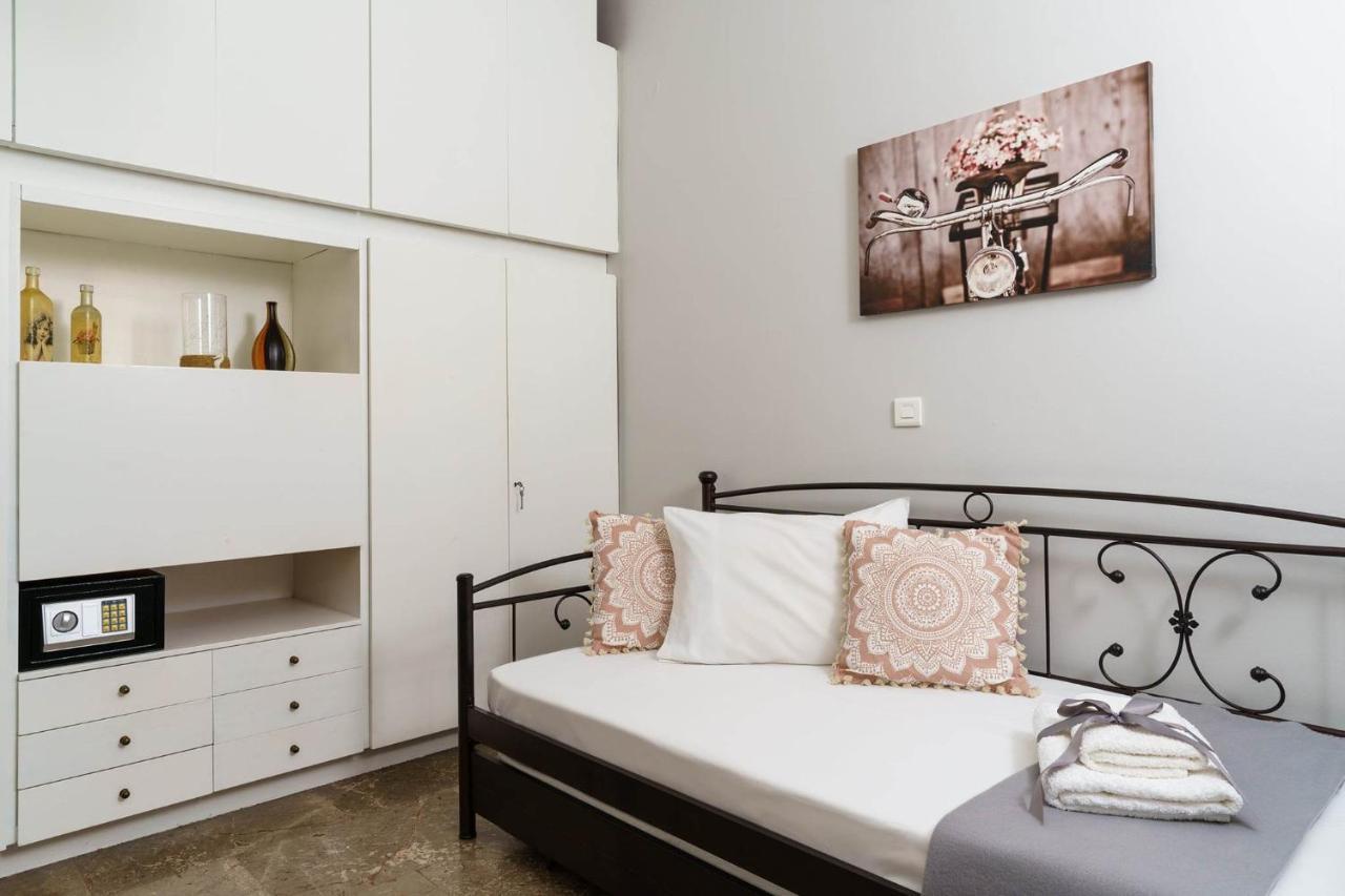 Chris'S Best Apartment In Atene Esterno foto